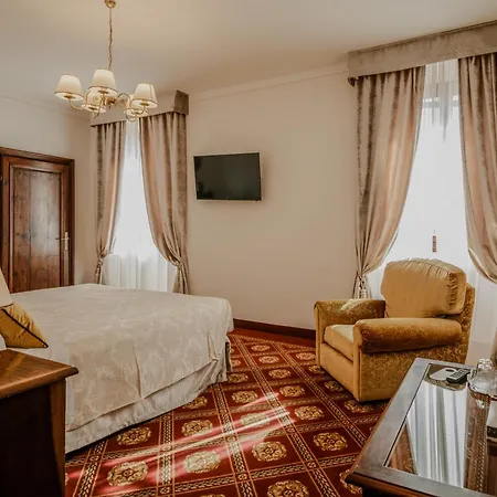 Villa Lecchi Hotel Wellness Colle di Val d'Elsa Exterior photo