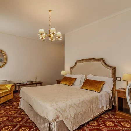 Villa Lecchi Hotel Wellness Colle di Val d'Elsa Exterior photo