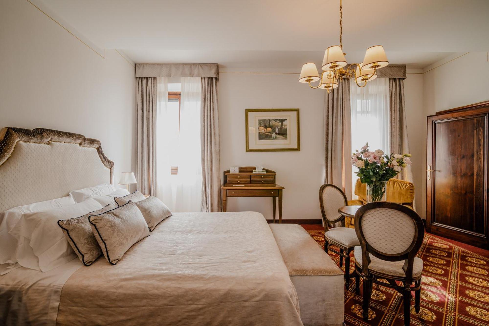 Lecchi Wellness Hotel