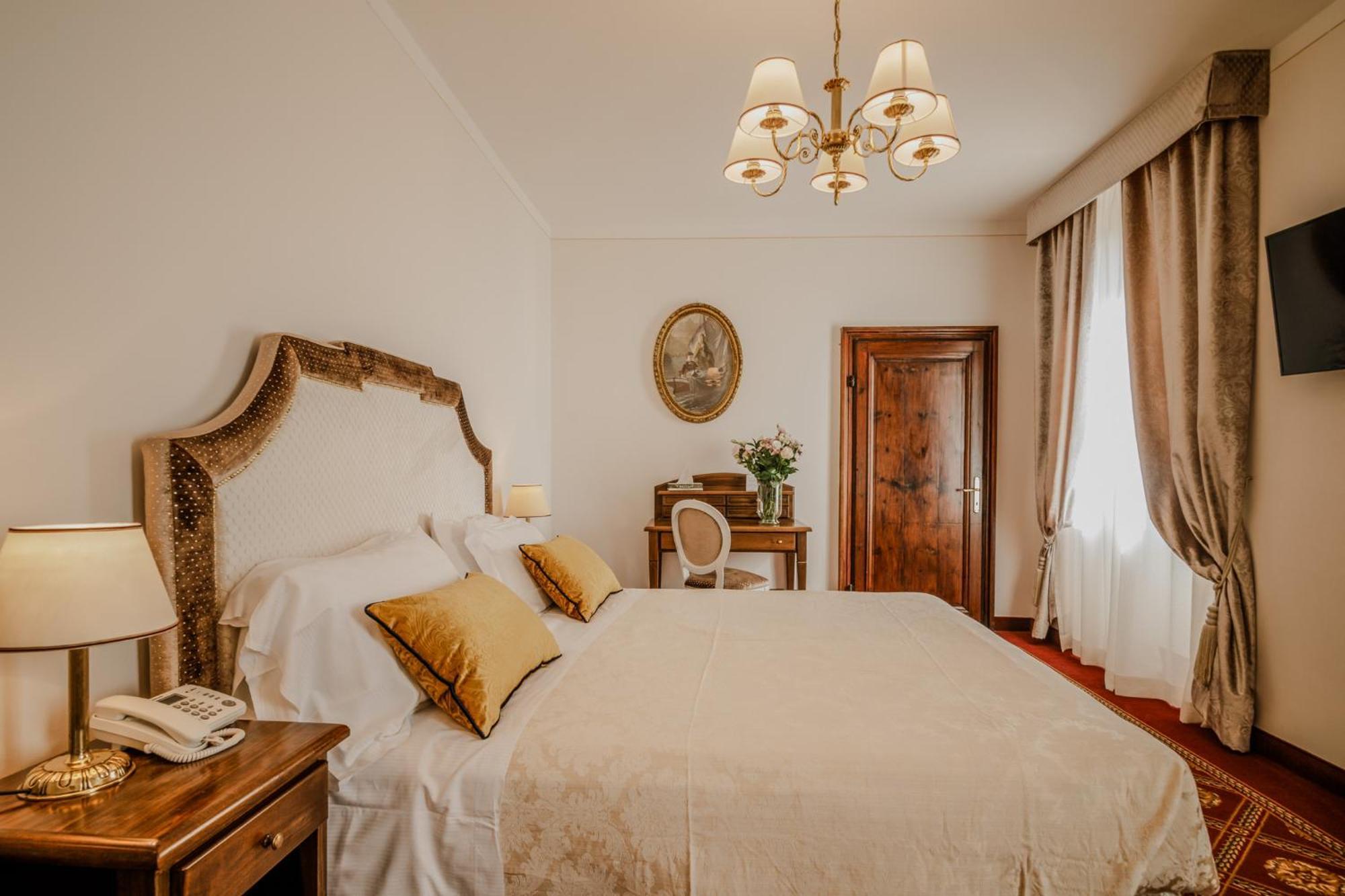 Lecchi Wellness 4*
