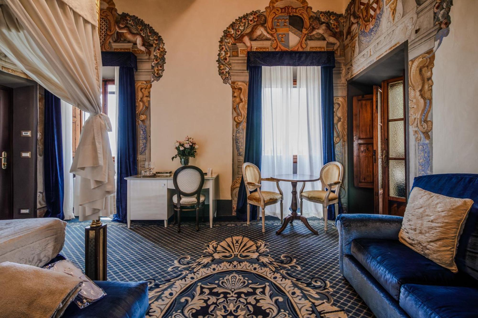 Lecchi Wellness Hotel