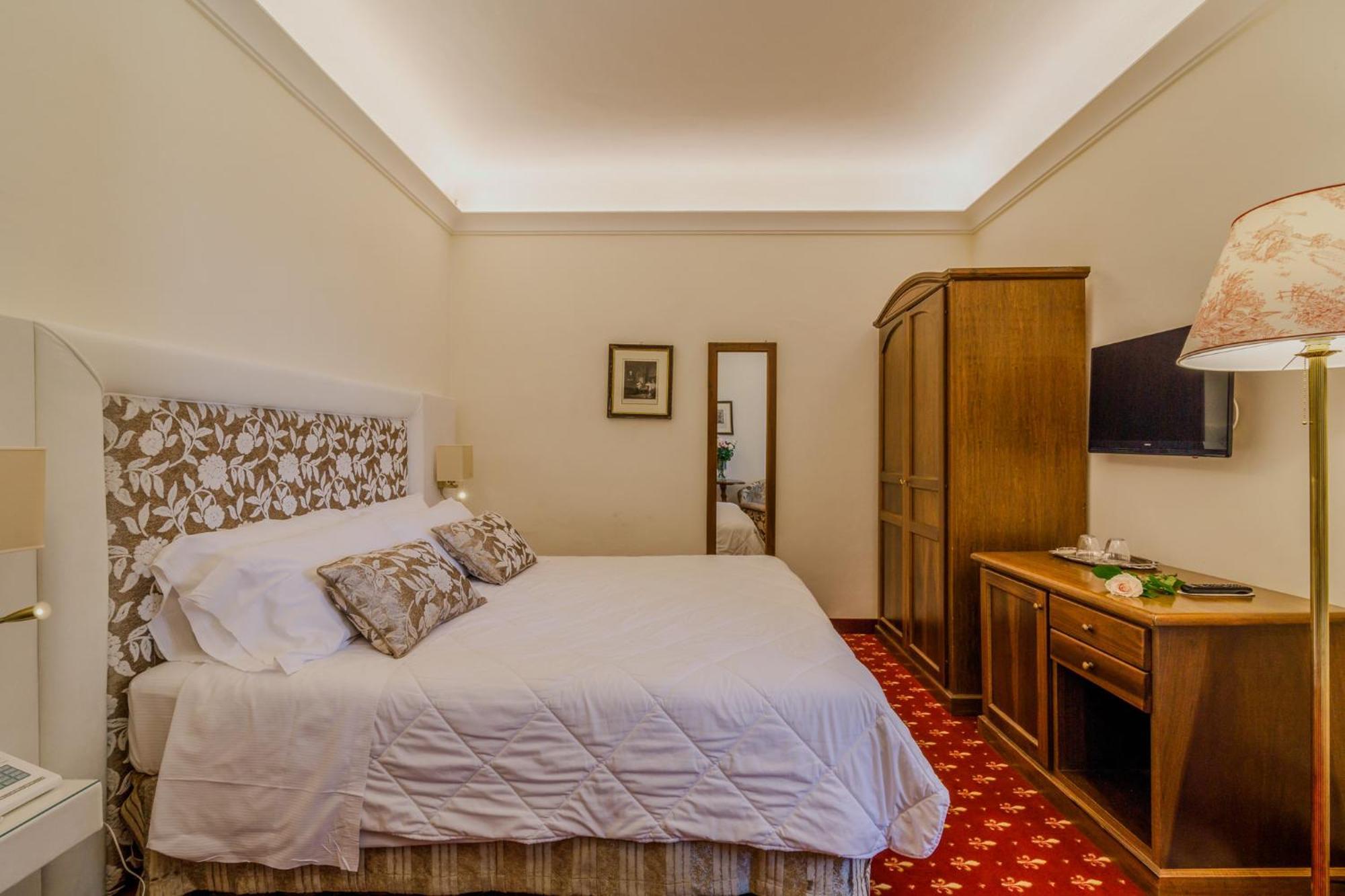Lecchi Wellness Hotel 4*