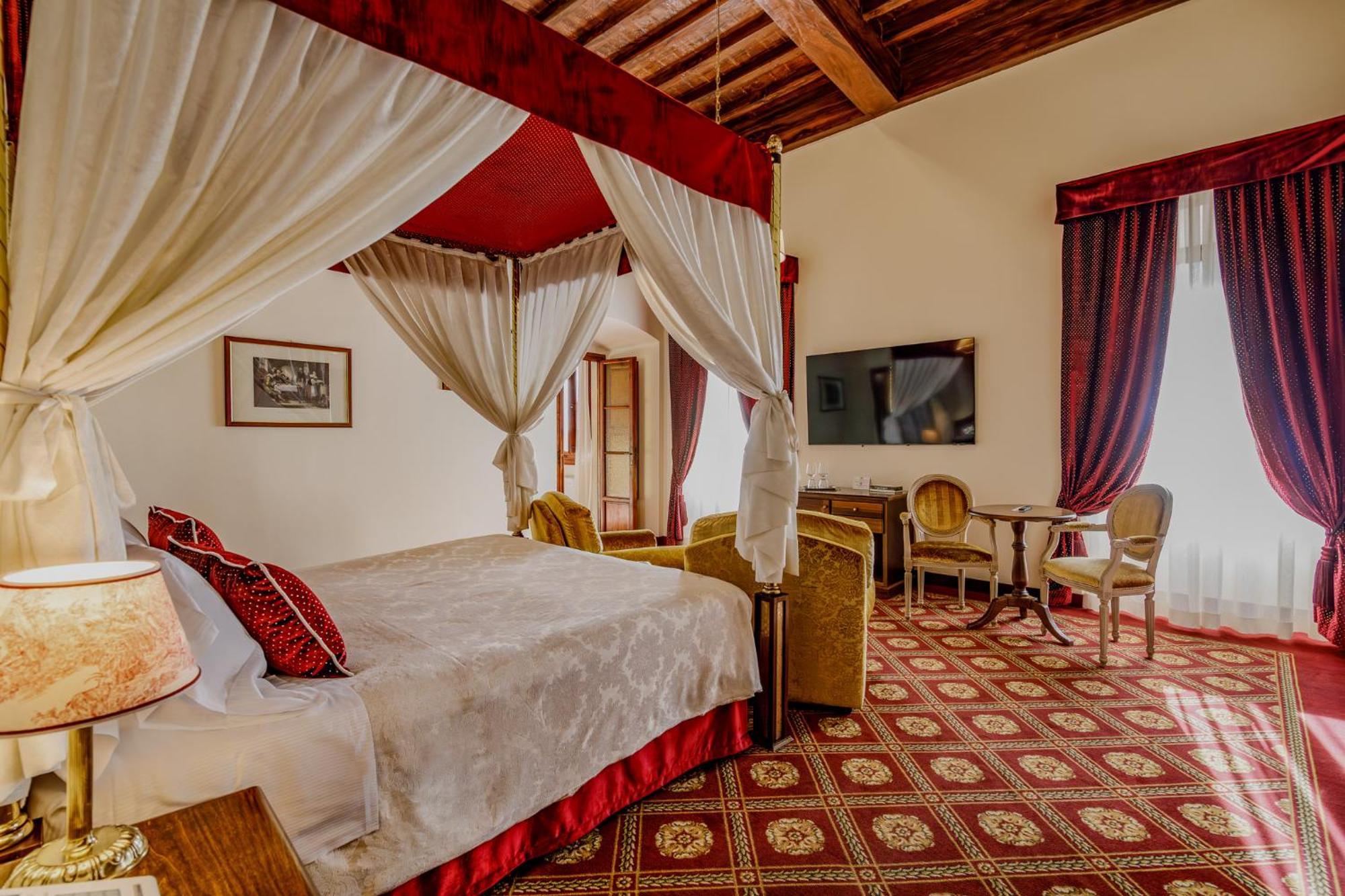 Lecchi Wellness 4*