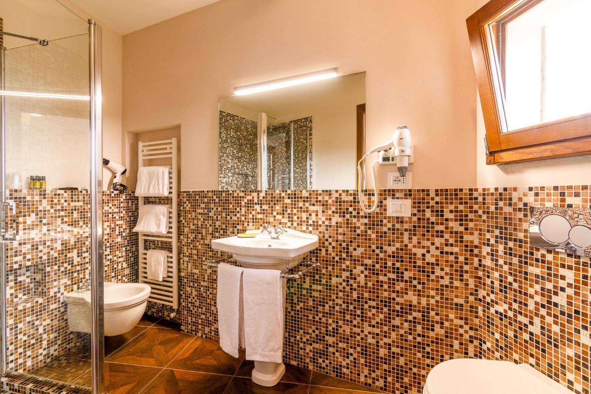 Hotel Lecchi Wellness 4*
